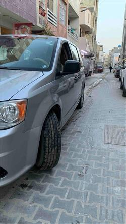 دودج كارافان
